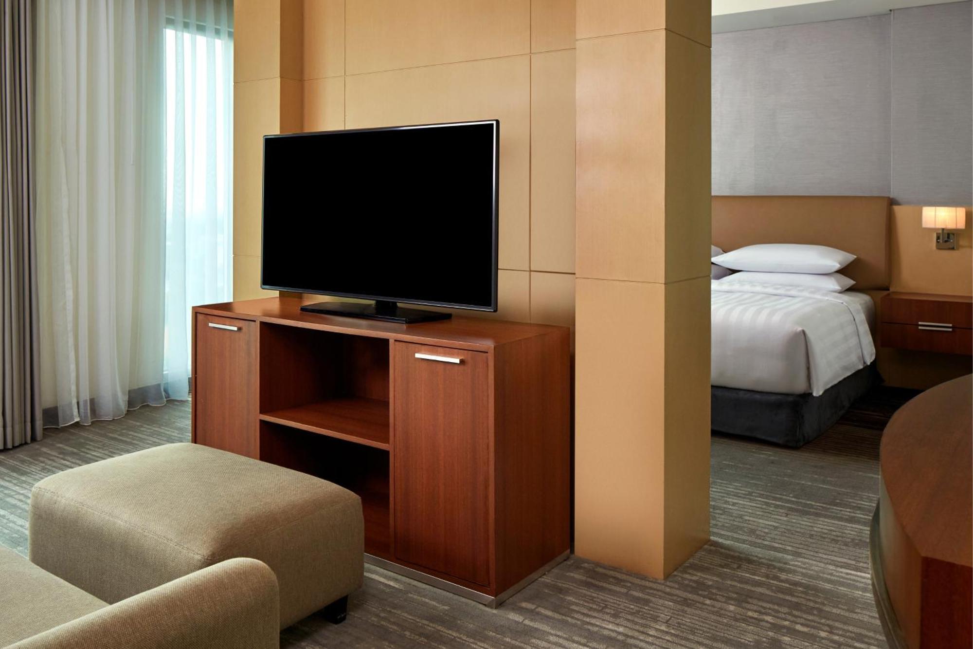 Courtyard By Marriott Bandung Dago Hotel Buitenkant foto