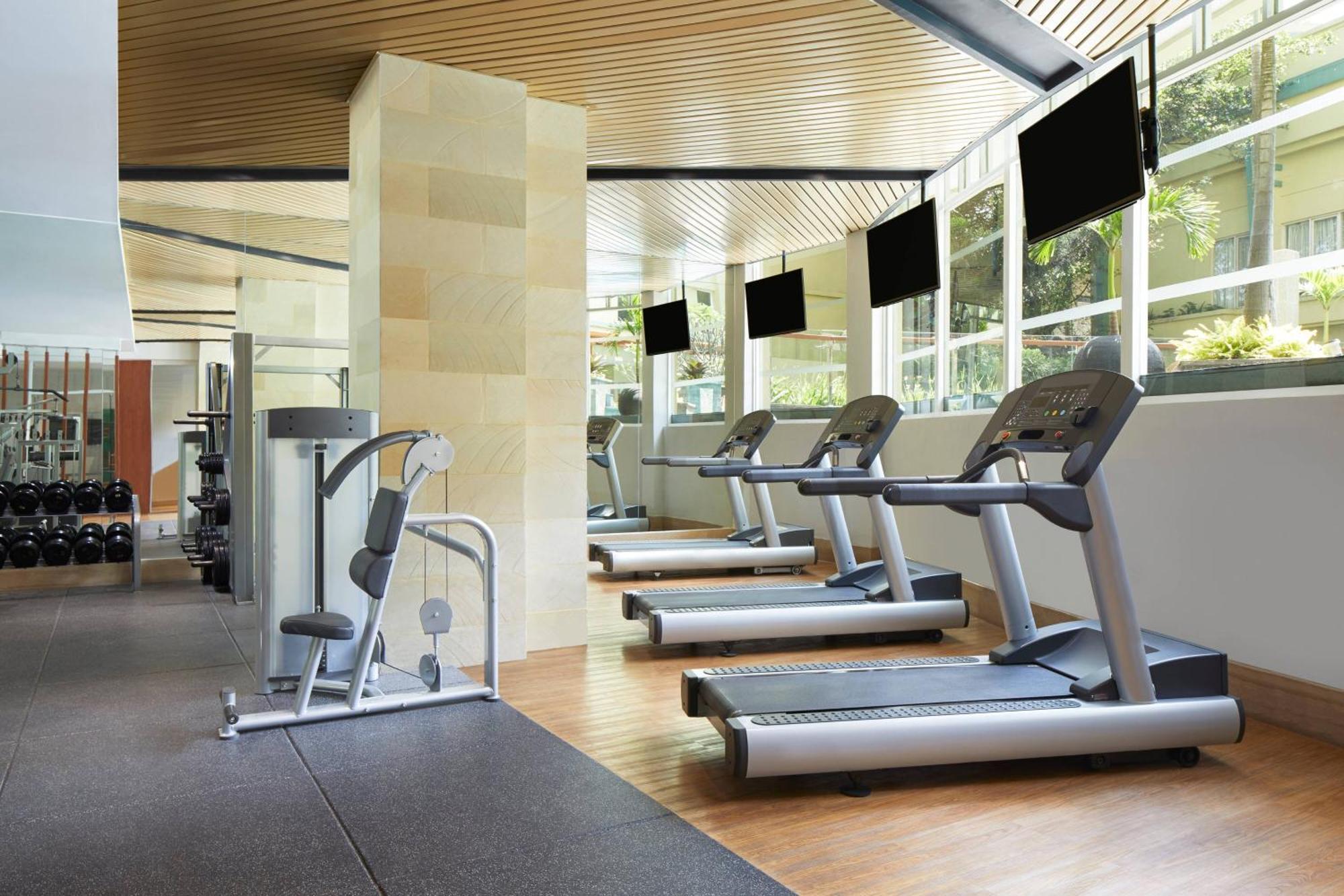 Courtyard By Marriott Bandung Dago Hotel Buitenkant foto