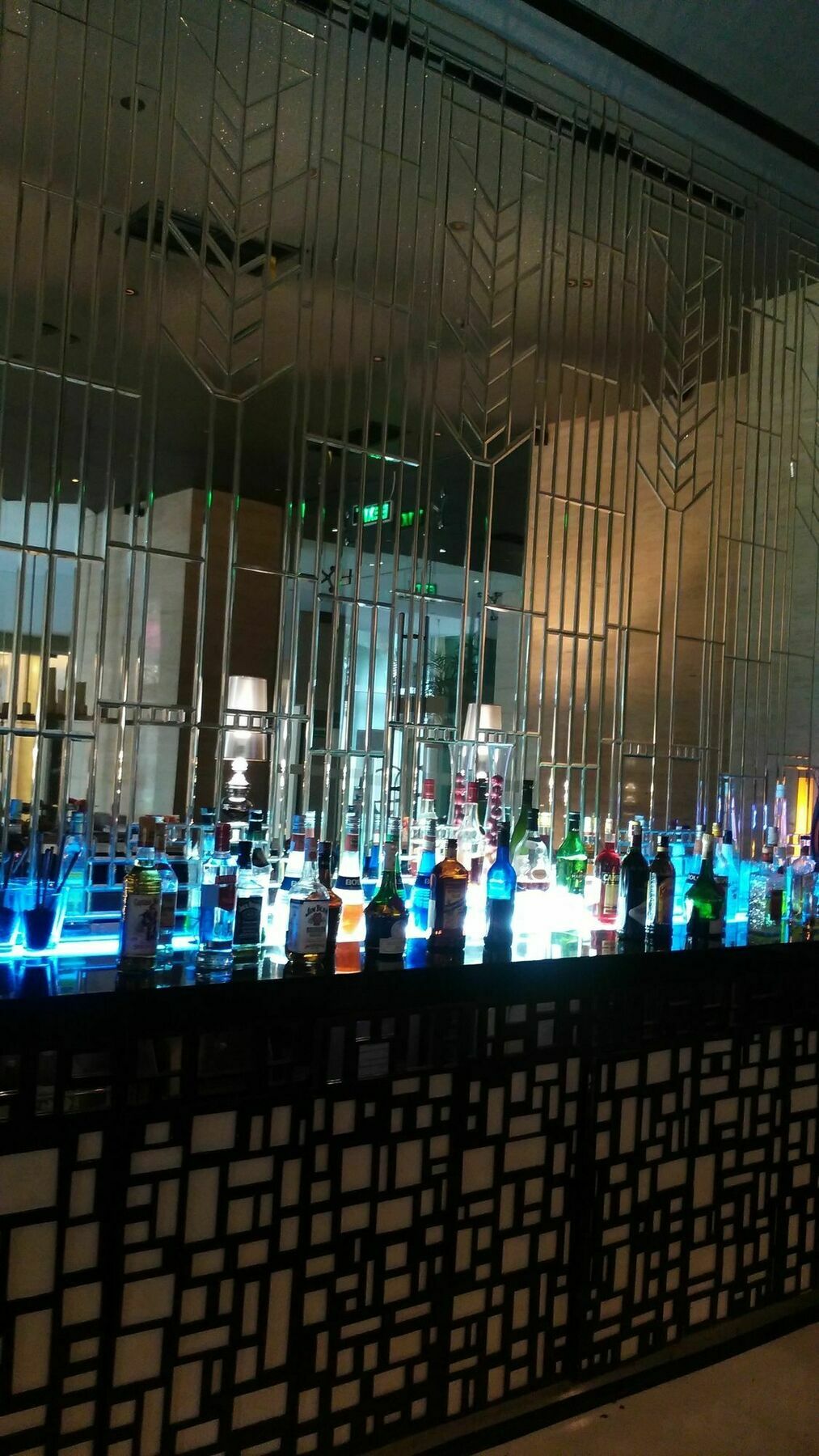Courtyard By Marriott Bandung Dago Hotel Buitenkant foto
